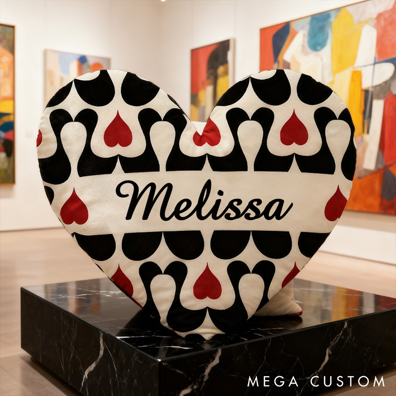 Personalized Heart-Shaped Pillow Romantic Valentine's Gift Pillow for Girlfriend Playing Cards King Queen Patterns Heart Pillow 