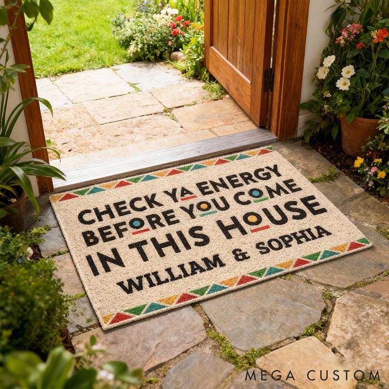 Personalized Check Ya Energy Before You Come In This House Couple Home Doormat with Names Non-Slip Durable Front Door Decor Gift for Couple