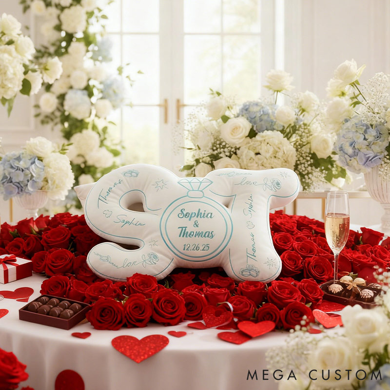 Personalized Couple Custom Initial Wedding Throw Pillow Custom Names Couple Home Pillow Romantic Valentine's Day Gift for Newlyweds for Wife