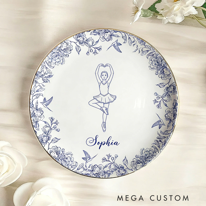 Personalized Figure Skating Girl Jewelry Dish Gift for Girls Figure Skating Coach Recital Gifts Figure Skater Trinket Tray Figure Skating Team Ring Holder