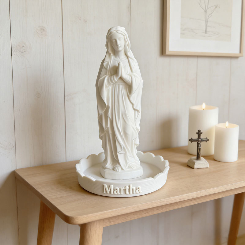 Personalized Mary Praying Rosary Holder with Custom Name Virgencita Altar Tray Lady Guadalupe Stand Church Decor Home Decor Catholic Spiritual Gift