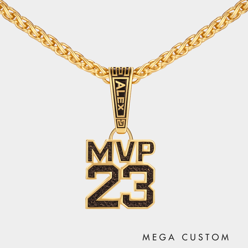Custom Name and MVP Number Pendant Necklace – Personalized Sports-Themed Jewelry with Bold Chain Design