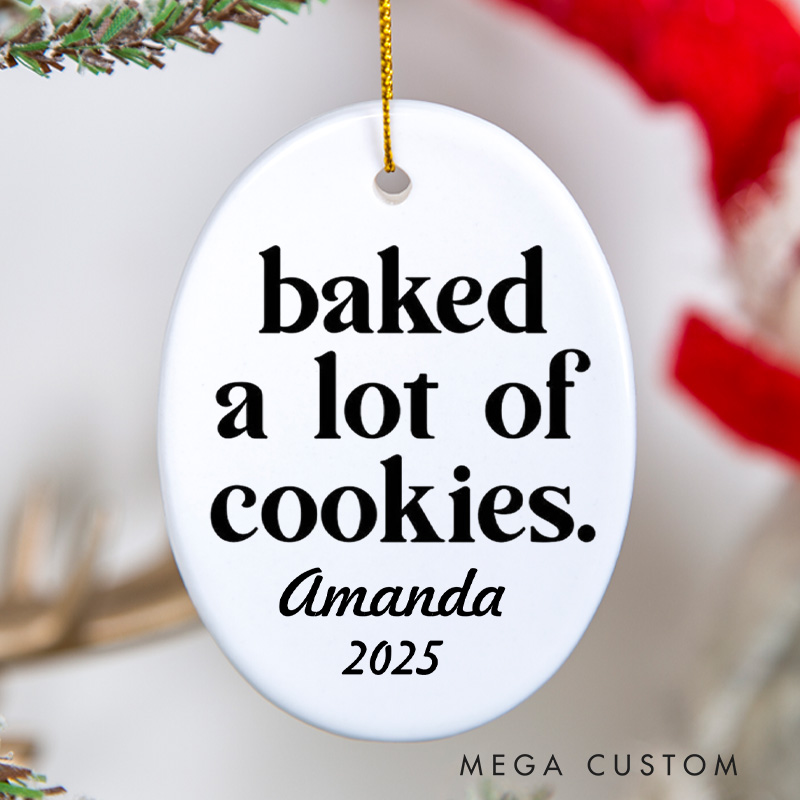 Personalized Baked A Lot of Cookies Christmas Ornament Cookie Queen Ornament with Name Xmas Tree Decor for Baker 2025 Christmas Gift Baking Lover Gift