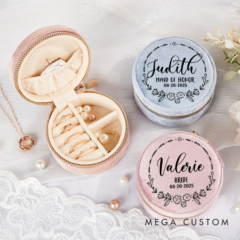 Personalized Bridesmaid Wreath Jewelry Box Bride Round Velvet Jewelry Box for Her Wedding Bachelorette Party Gift
