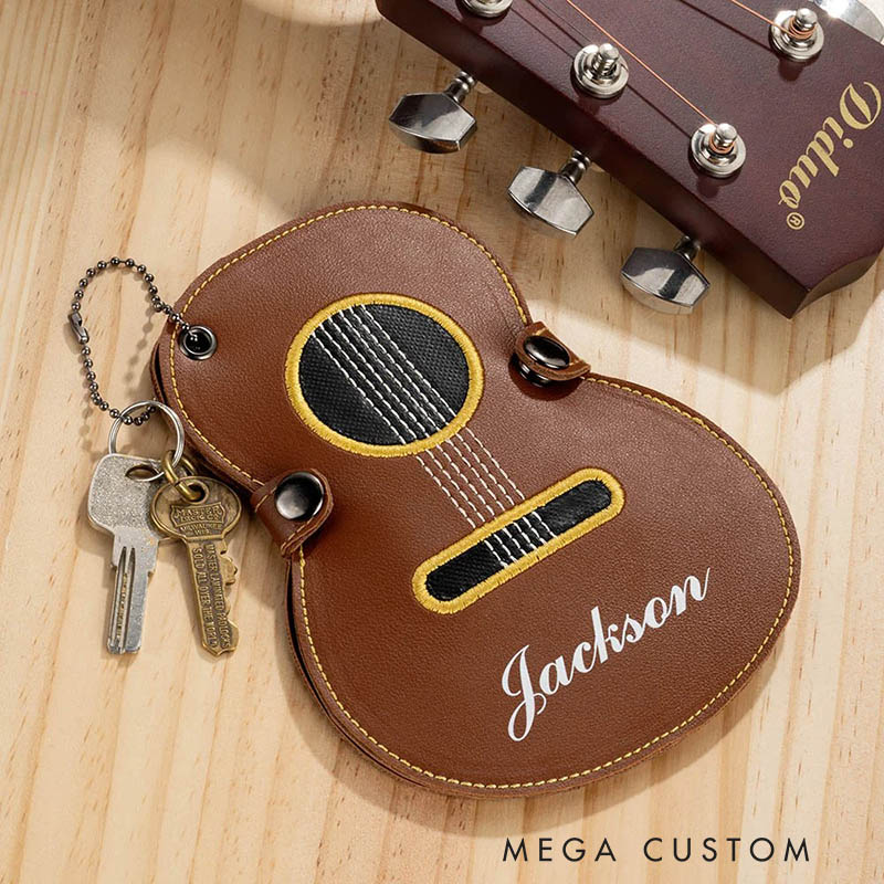 Personalized Guitar Shaped Portable PU Leather Guitar Picks Storage Case with Name and Key Ring Birthday Music Festival Gift for Guitar Player