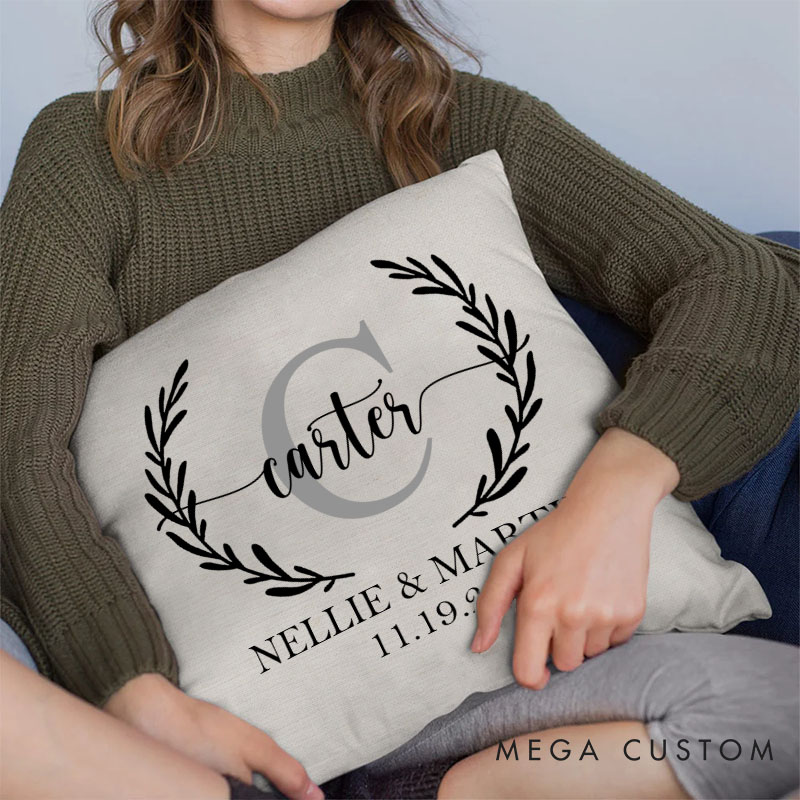 Personalized Couple Elegant Wreath Pillow with Initials Couple Name Valentine's Day Pillow Mr. and Mrs. Pillow Husband Wife Gift for Him Her
