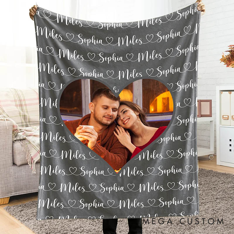 Personalized Heart Couple Photo Blanket with Couple Name Custom Newlywed Name Blanket Valentine's Day Gift for Husband Wife Boyfriend Girlfriend
