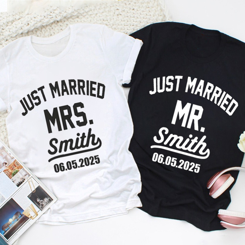 Personalized Classic Just Married Mr and Mrs with Date Wedding Couple Classic T-Shirt
