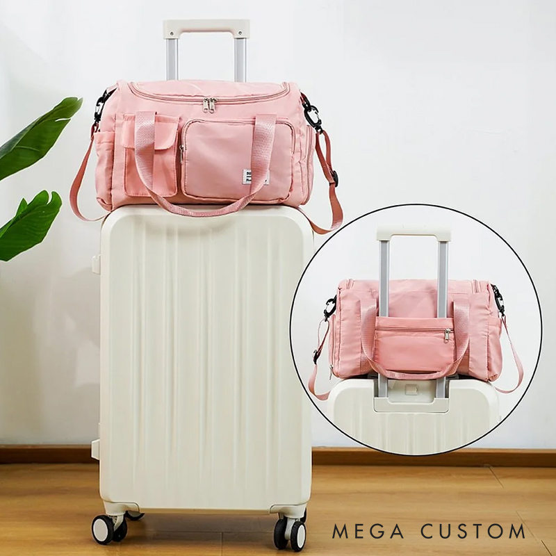 Personalized Waterproof Travel Bag Gift for Travel Enthusiasts with Birth Flower