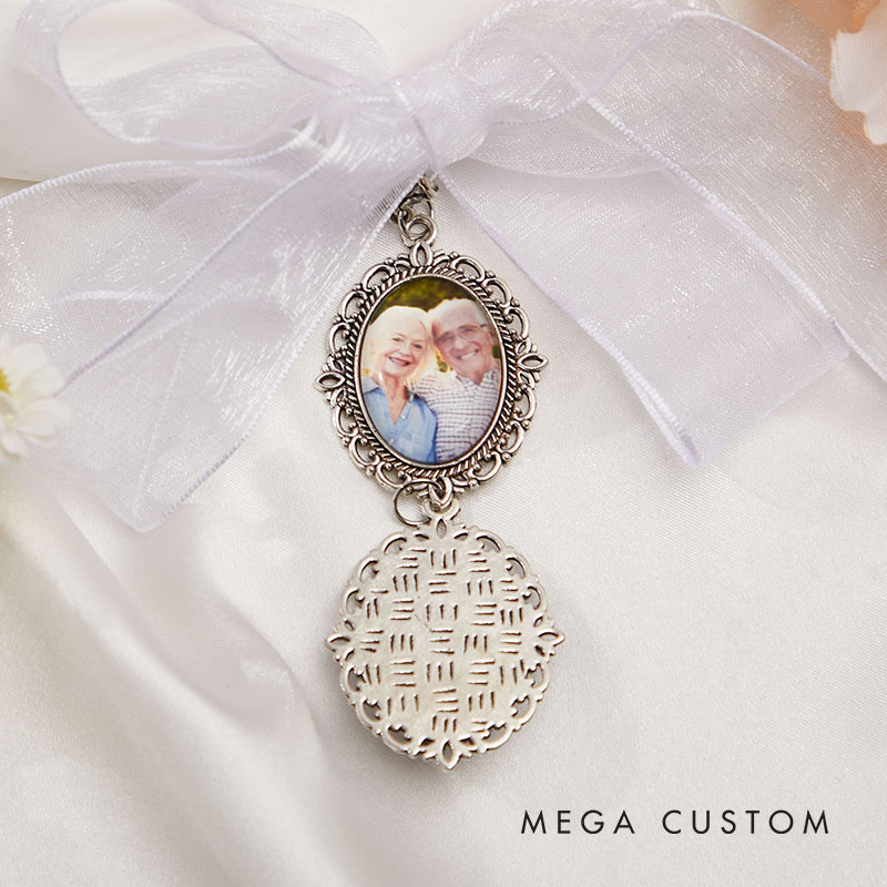 Personalized Wedding Bride Bouquet Photo Charm Custom Wedding Charm for Bride from Mother Father Grandparents Bridal Shower Party Gift Bridal Keepsake