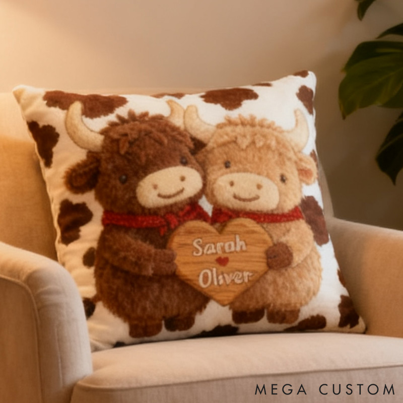 Personalized Couple Highland Cow Design Custom Names Newlyweds Couple Home Pillow Romantic Anniversaries Gift for Husband Wife Home