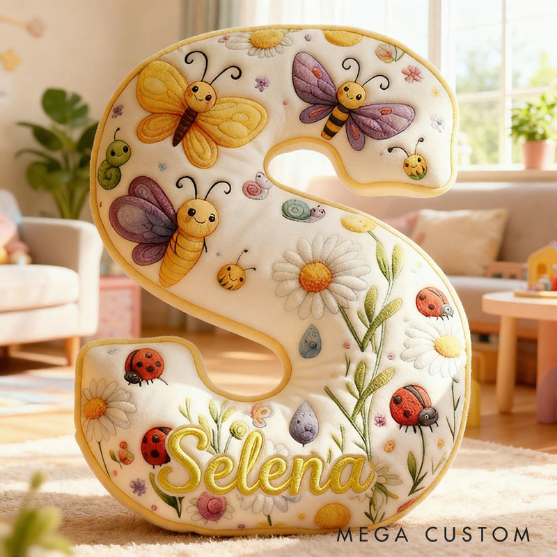 Personalized Flower Girl Boy Bee Ladybug butterfly Floral 26 Letters Pillow Girl friend Name Graphic 3D Printed Cushion Valentine's Day Gift for Her