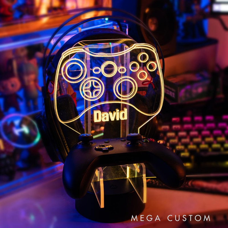 Personalized game stand night light for gamers