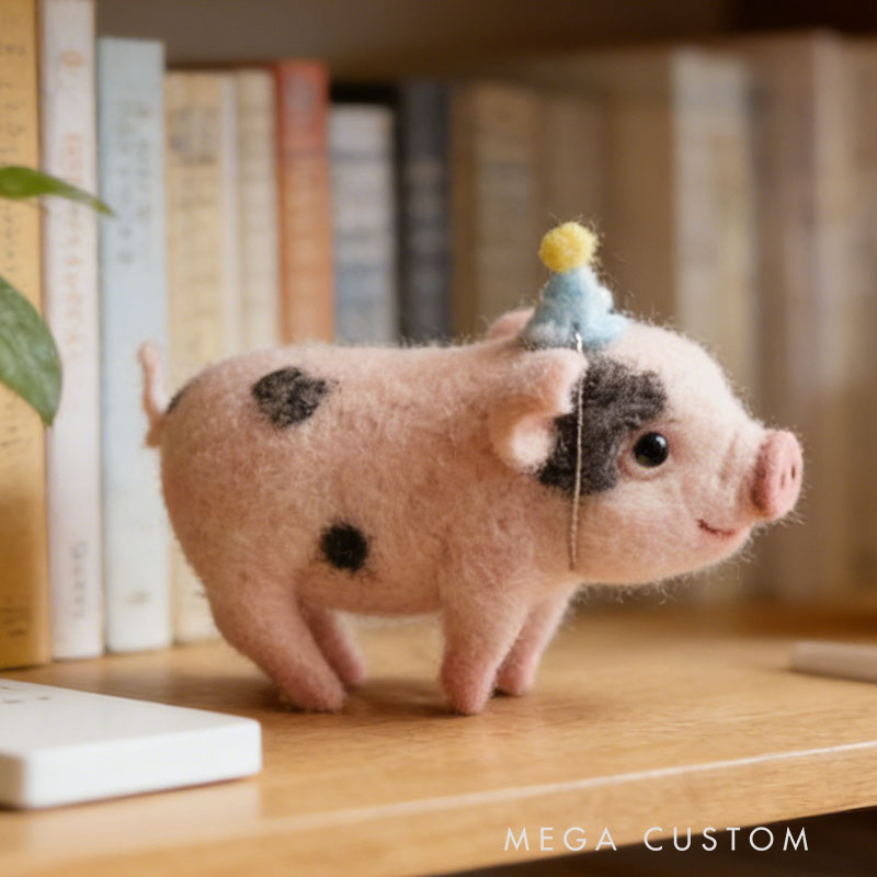 Needle Felted Pig Ornament Mini Animal Sculpture Custom Pet Portrait Christmas Xmas Thanksgiving Gift