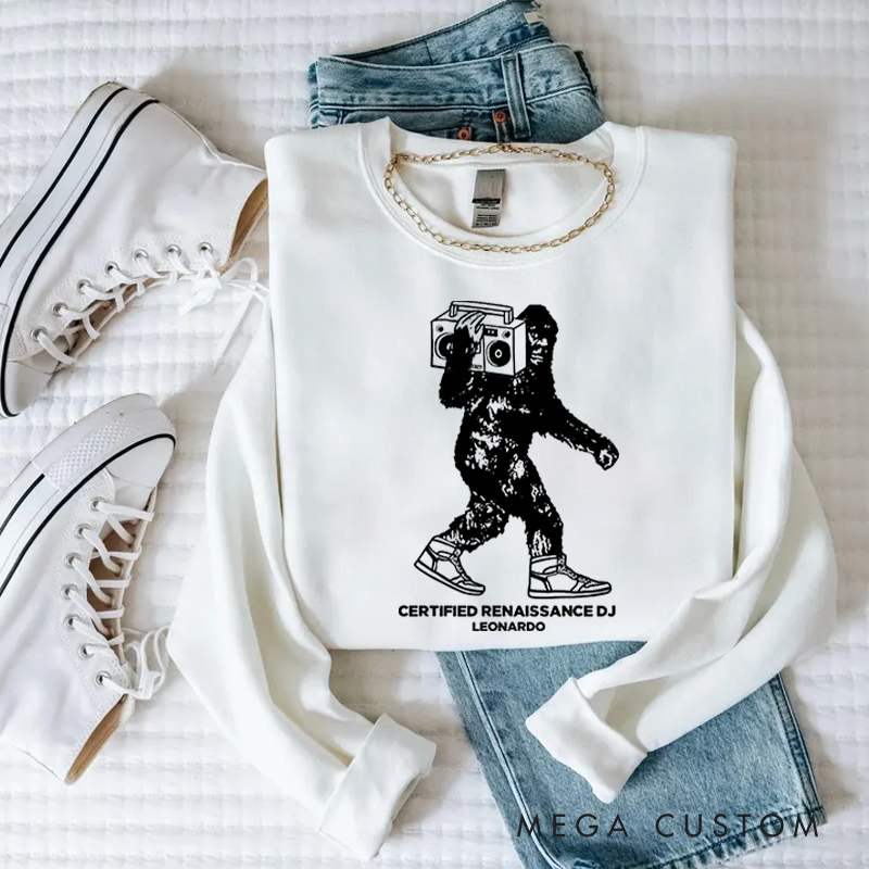 Personalized Classic Sweatshirts Vintage Hip Hop Sweatshirt Stereo Record Player Sweatshirt Cool Weird DJ Shirts Funny Unique Turntable Hilarious Graphic Sweatshirt