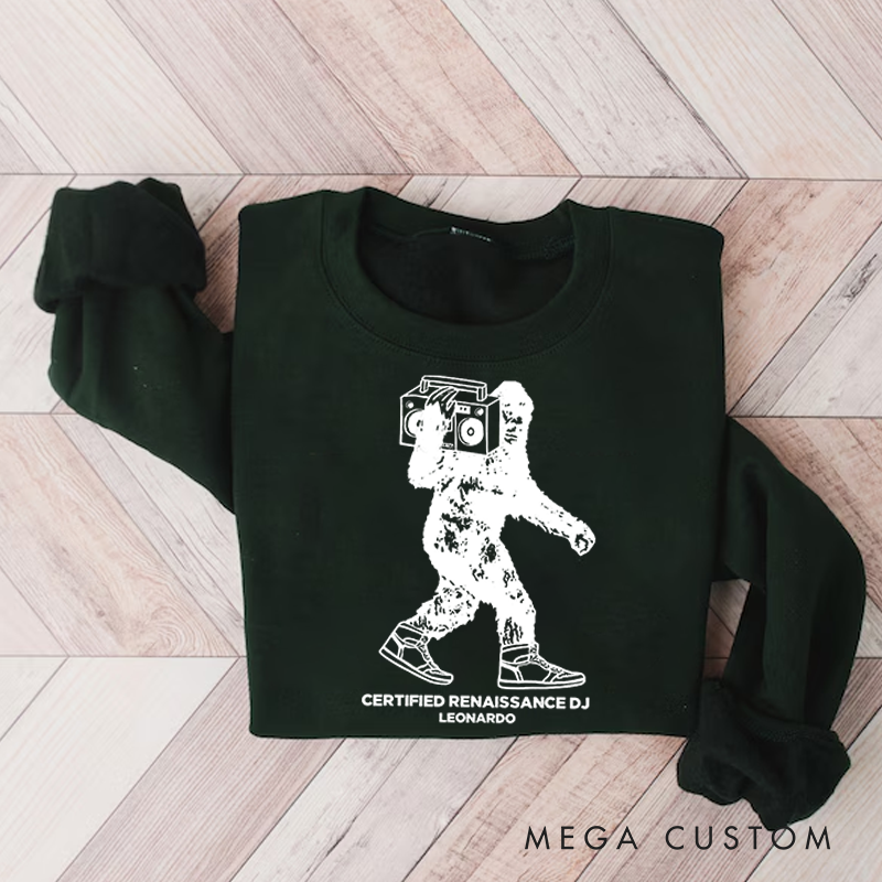 Personalized Classic Sweatshirts Vintage Hip Hop Sweatshirt Stereo Record Player Sweatshirt Cool Weird DJ Shirts Funny Unique Turntable Hilarious Graphic Sweatshirt