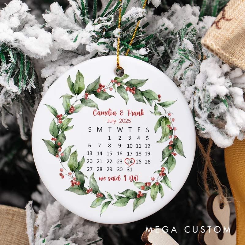 Personalized Wedding Date Calendar Ornament with Floral Wreath Christmas Ornament for Couple Husband Wife Xmas Decor Ornament