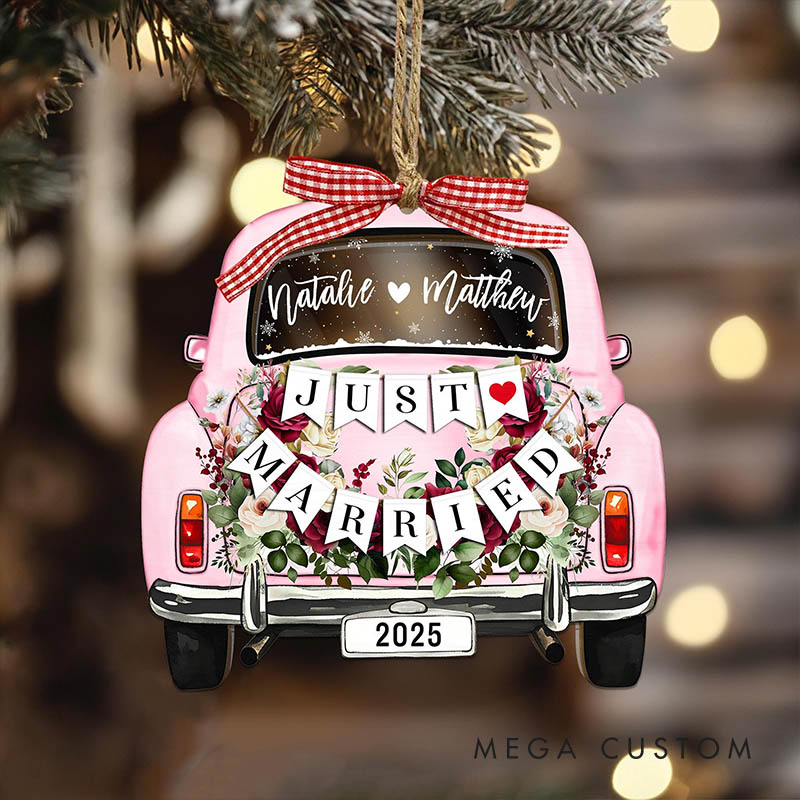 Personalized Couple Just Married Wedding Floral Car Acrylic Christmas Ornament Newlywed Name Xmas Christmas Ornaments for Husband Wife Hubby Wifey