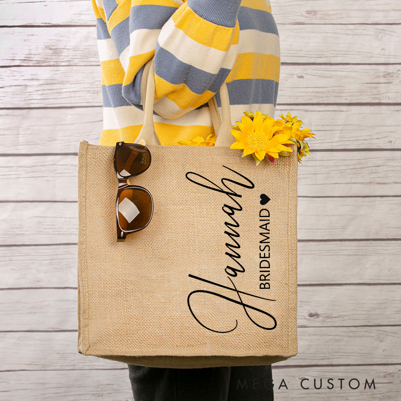Personalized Bridesmaid Burlap Tote Bags Bride Beach Jute Bag Bridal Shower Party Gift Bridesmaid Gift Idea