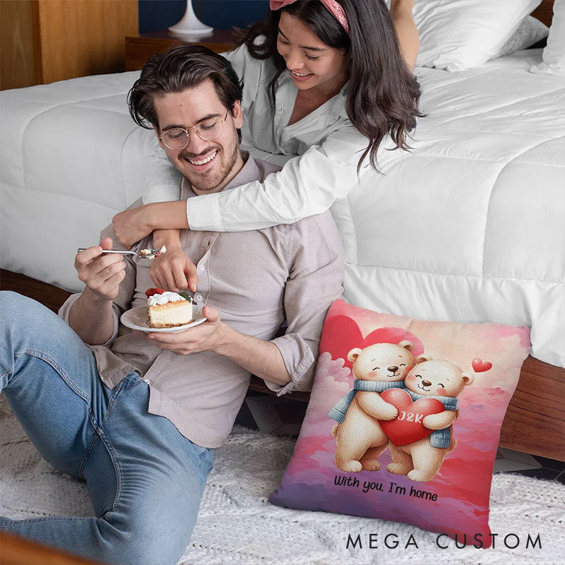 Personalized Cartoon Couple Bear in Love Pillow Custom Newlyweds Name Beer Heart Pillow Valentine's Day Gift for Husband Wife Boyfriend Girlfriend