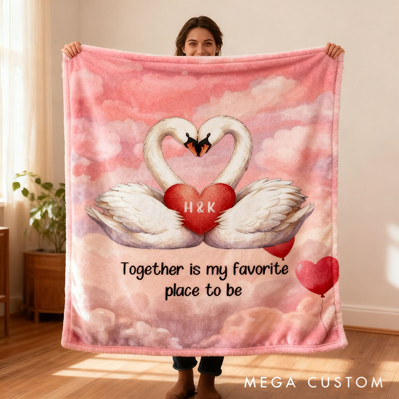 Personalized Cartoon Couple Swans in Love Pillow Custom Newlyweds Name Swans Heart Pillow Valentine's Day Gift for Husband Wife Boyfriend Girlfriend