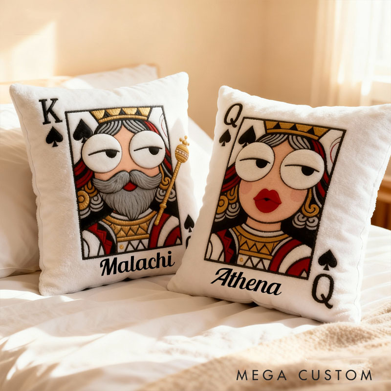 Personalized Couple Poker King and Queen Graphic 3D Print Pillow Custom Newlyweds Cushion First Christmas Gift for Her Him Boyfriend Girlfriend