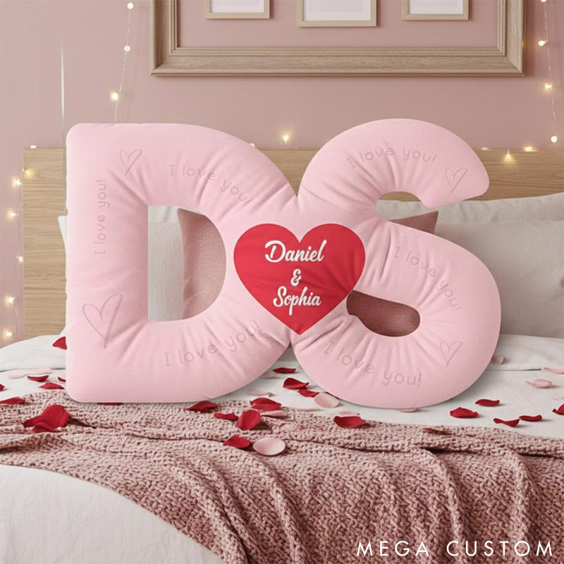 Personalized Couple Custom Initial Heart Throw Pillow Custom Names Couple Home Pillow Romantic Valentine's Day Gift for Girlfriend for Wife