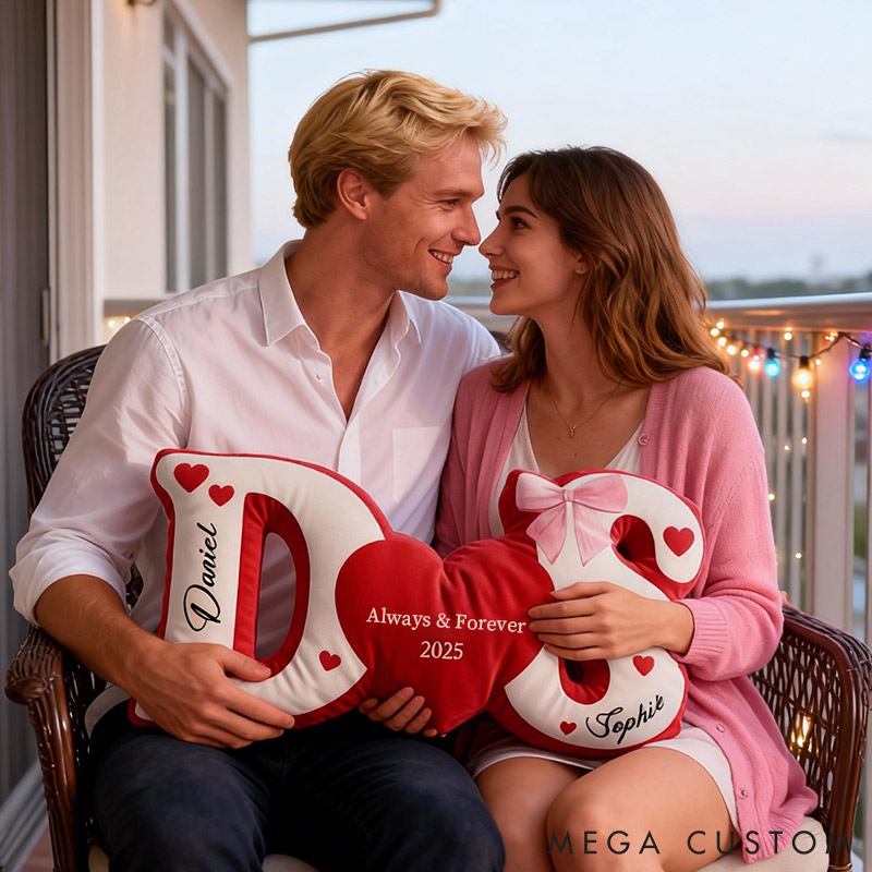 Personalized Couple Custom Initial Heart Throw Pillow Custom Names Couple Home Pillow Romantic Valentine's Day Gift for Girlfriend for Wife