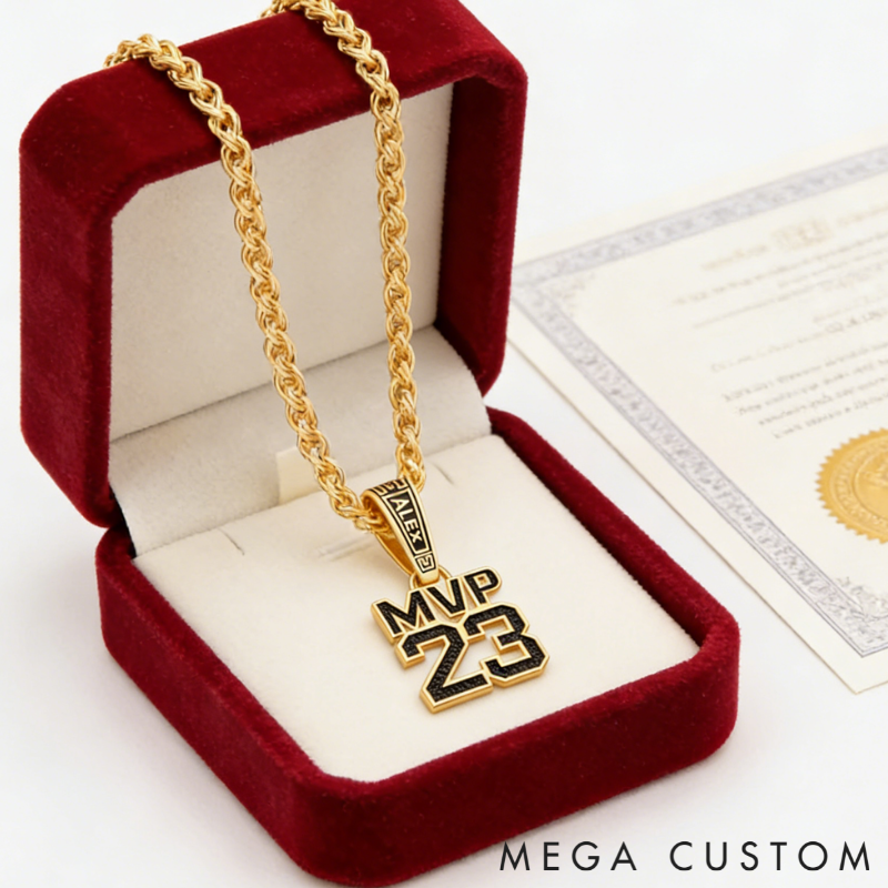 Custom Name and MVP Number Pendant Necklace – Personalized Sports-Themed Jewelry with Bold Chain Design