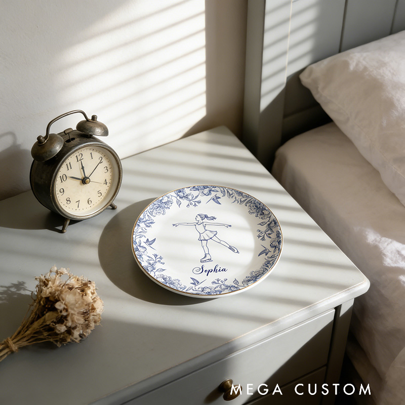 Personalized Figure Skating Girl Jewelry Dish Gift for Girls Figure Skating Coach Recital Gifts Figure Skater Trinket Tray Figure Skating Team Ring Holder