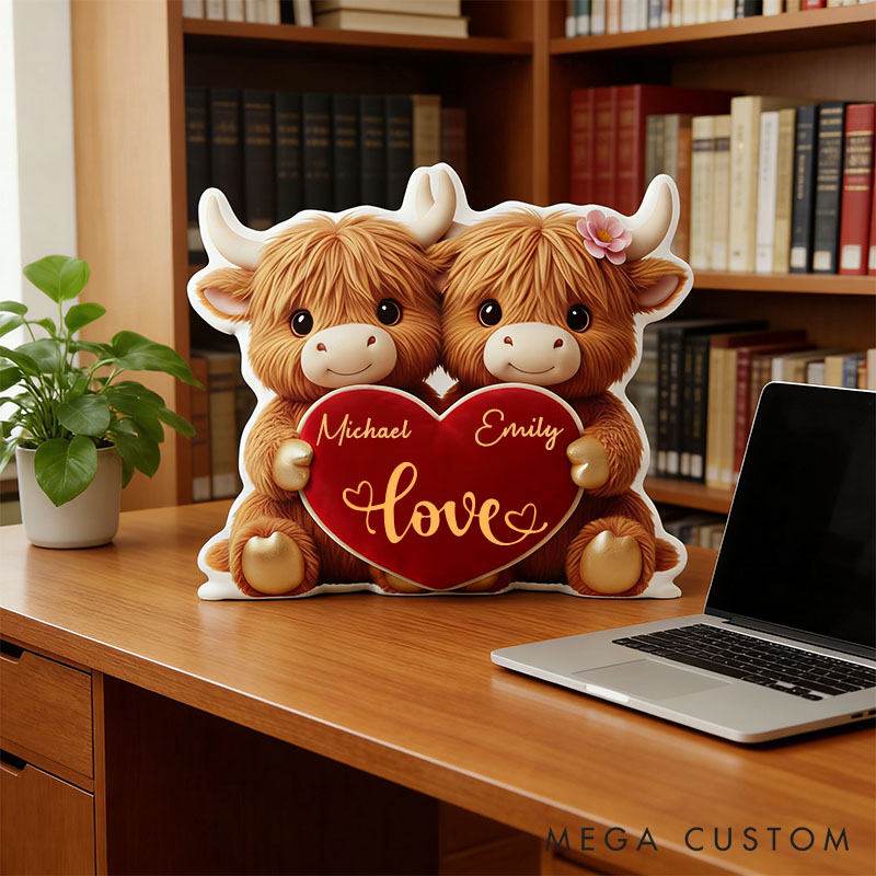 Personalized Highland Cow Couple Pillow Custom Adorable Love Throw Pillow 3D Graphic 2D Flat Pillow for Couple Wife Valentine's Gift