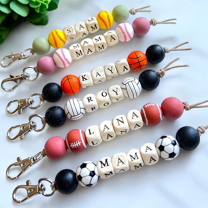 Personalized Sports Keychain Beaded Name Keyring with Baseball Soccer Basketball Custom Gift for Dad Coaches Kids Backpack Decor
