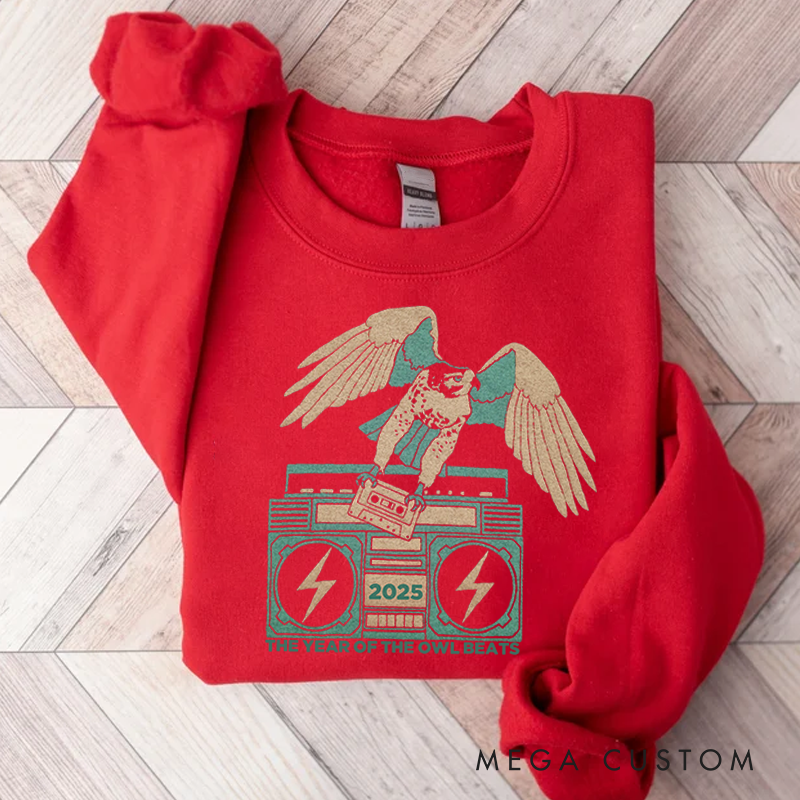 Personalized Classic Sweatshirts Eagle Falcon Boombox Music Old School Cassette Tape Vinyl Bird Owl Mixtape Dj Retro Sweatshirt