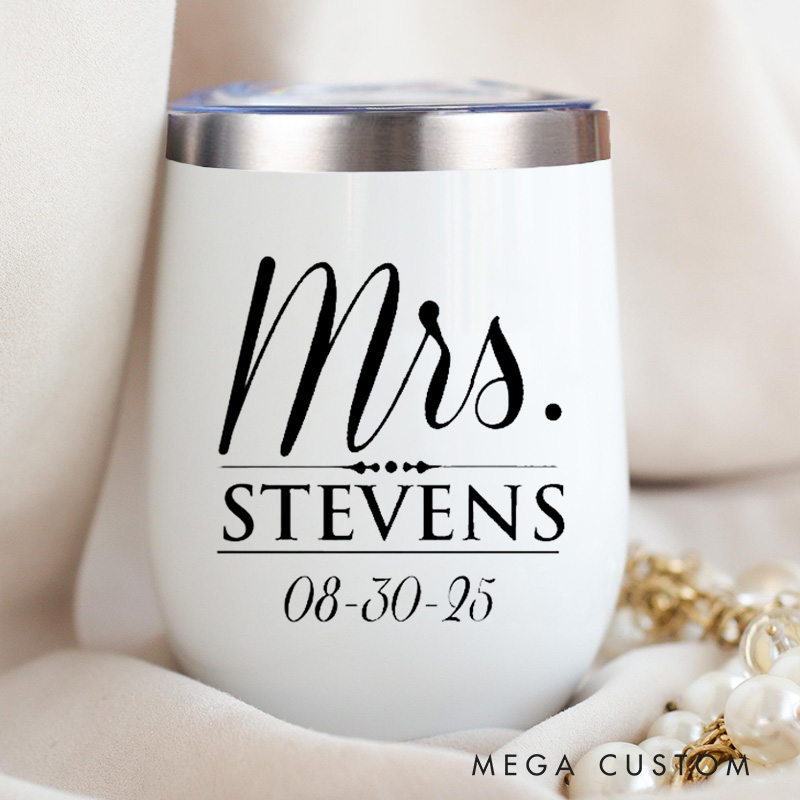 Personalized  Mr and Mrs Wedding Wine Tumber for Couple