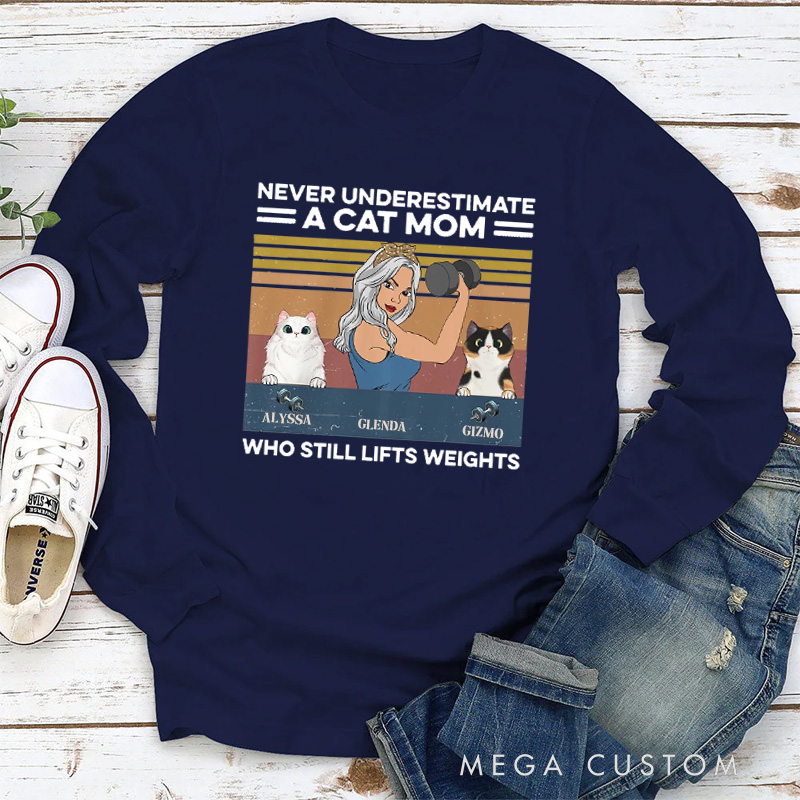 Personalized Classic Sweatshirts with I Like Lifting And My Cats for Fitness Enthusiasts Bodybuilders and Gym Lovers