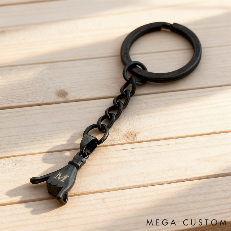 Personalized Couple Set of 2 Pinky Promise Matching Keychain Custom Newlyweds Initials Keychain Valentine's Day Anniversary Christmas Gift for Him Her