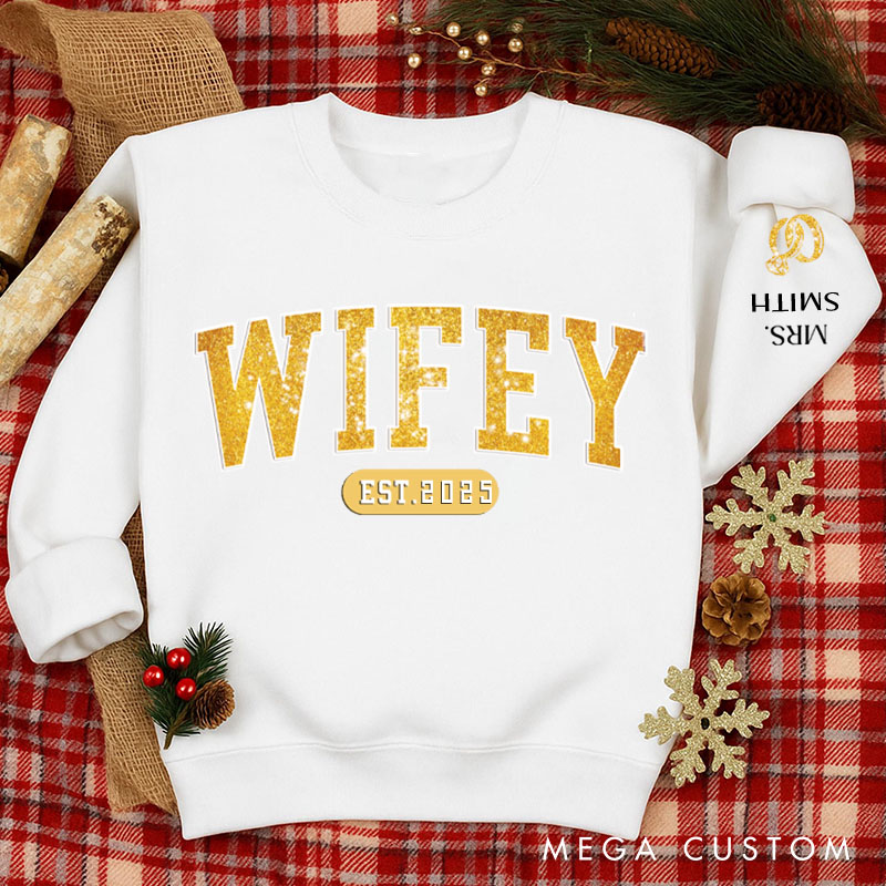 Personalized Couple Wifey Hubby Sweatshirt Custom Anniversary Wedding Gifts for Husband and Wife Couple Holiday Sweatshirt