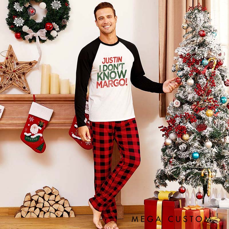 Personalized Couple Vintage I Don’t Know and Why Is the Carpet All Wet Xmas Pajamas Christmas Pjs for Husband Wife Boyfriend Girlfriend