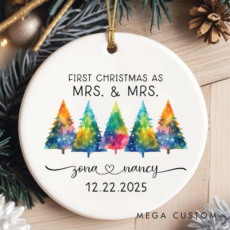 Personalized First Christmas as Mrs and Mrs Ornament LGBTQ Lesbian Christmas Trees Ornament Xmas Decor for LGBTQA+ Lesbian