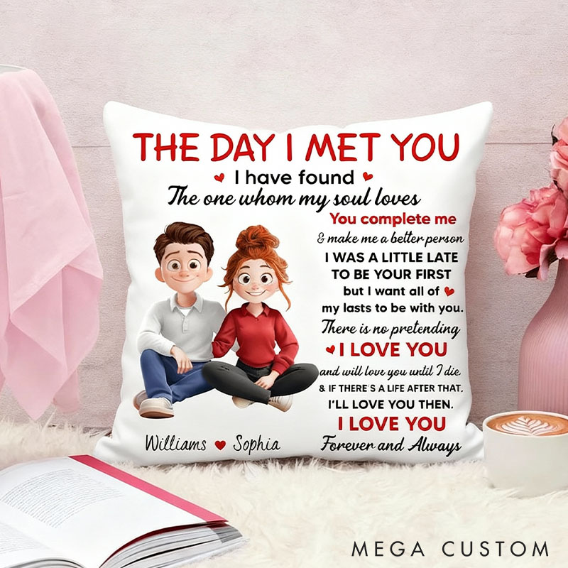Personalized Romantic Couple Pillow Custom Valentine's Day Gift Pillow Couple Christmas Decor Pillow for Girlfriend