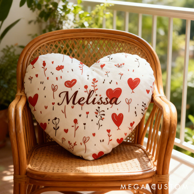 Personalized Heart Shape Flower Design Custom Names Couple Home Pillow Romantic Valentine's Day Gift for Girlfriend for Wife for Flower Girl