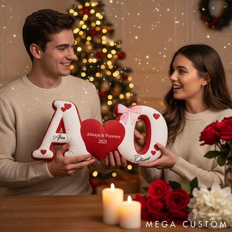 Personalized Couple Custom Initial Heart Throw Pillow Custom Names Couple Home Pillow Romantic Valentine's Day Gift for Girlfriend for Wife