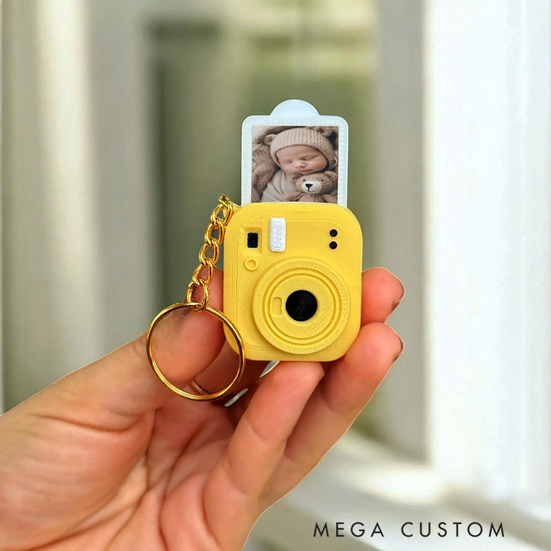 Personalised Mini Camera Keychain with Personalized Photo Unique Gift for Christmas Valentines Gifts for Photographers Cute Keychain for Memories