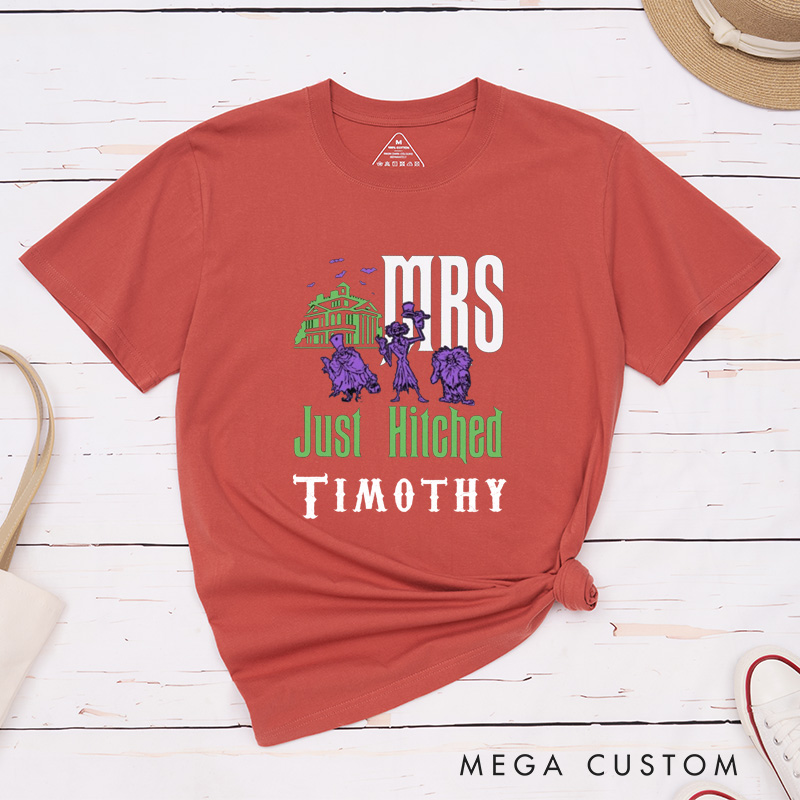 Personalized Halloween Mr and Mrs Just Hitched Couple Just Married Matching T-Shirt 