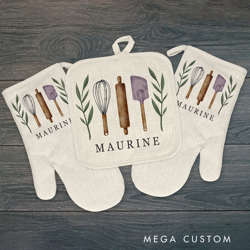 Personalized Oven Mitt or Pot Holder Set with Name Baking Tool Gift Set for Bakers Baking Lovers Gift