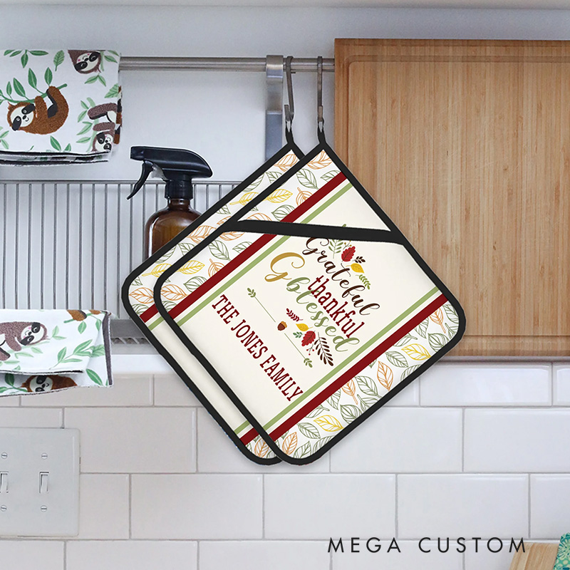 Personalized Thankful and Blessed Pot Holders Pads with Name Set of 2 Baking Cooking Utensil Gift for Family Cooking Enthusiast Baking Lovers Gift