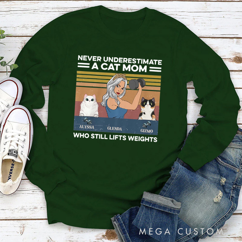Personalized Classic Sweatshirts with I Like Lifting And My Cats for Fitness Enthusiasts Bodybuilders and Gym Lovers