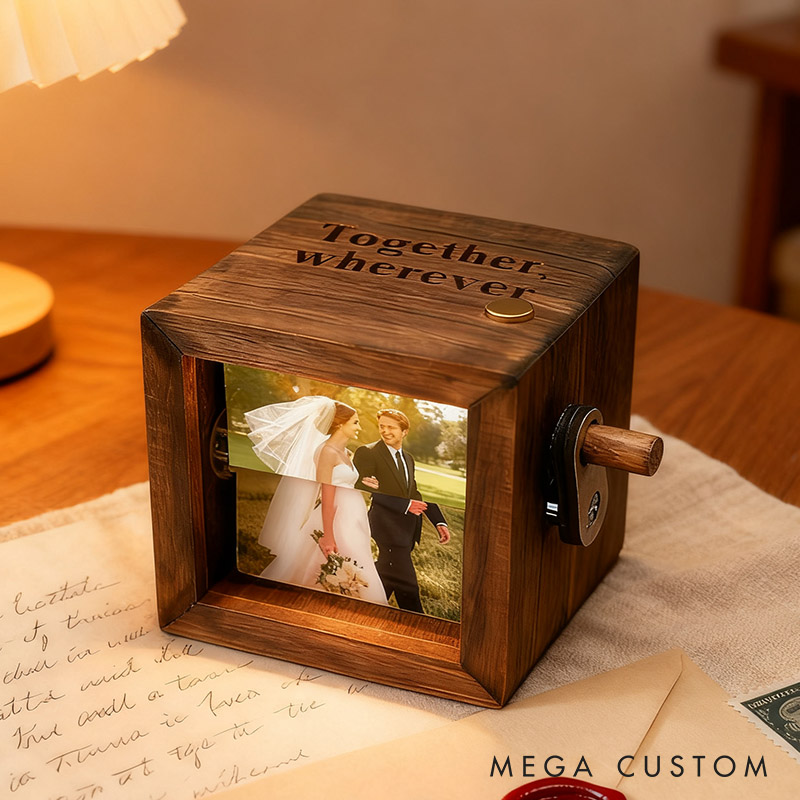 Personalized Photo Flipbook Animation Box Custom Newlyweds Wooden Photo Book with Light Christmas Crank Photo Box Picture Box Anniversary Gift