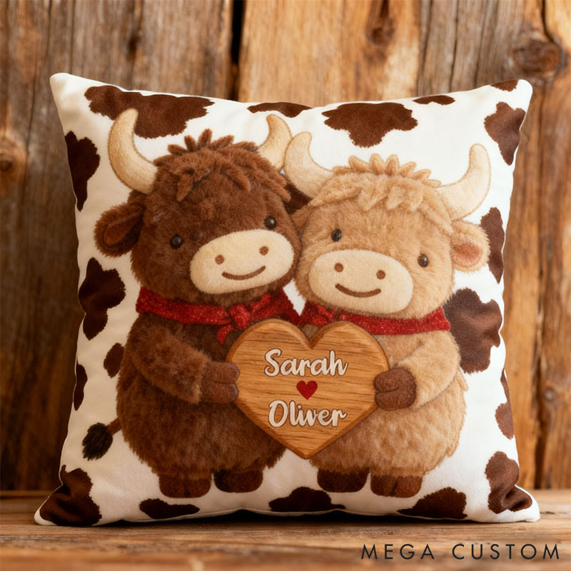 Personalized Couple Highland Cow Design Custom Names Newlyweds Couple Home Pillow Romantic Anniversaries Gift for Husband Wife Home