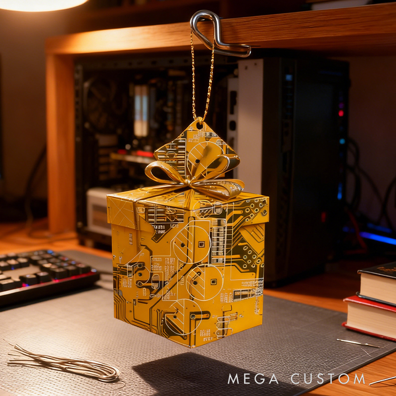 Circuit Board Christmas Tree Decoration - Geeky Christmas Gifts - Sustainable Gifts - Computer Geek Gifts - Stocking Fillers - Secret Santa
